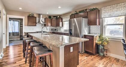 Cozy Retreat w/ Yard Space ~ 11 Mi to Longmont!