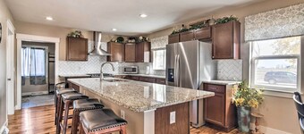 Cozy Retreat w/ Yard Space ~ 11 Mi to Longmont!