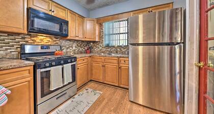 Cozy Jacksonville Home w/ Yard ~ 8 Mi to Dtwn