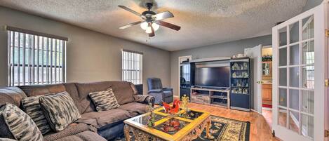 House (2 Bedrooms) | Front of property