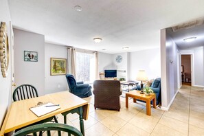 Cottage (3 Bedrooms) | Interior