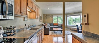 Lincoln Family Condo: 2 Mi to Loon Mountain Resort
