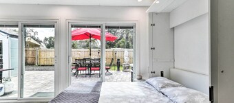 Florida Getaway w/ Patio ~ 3 Mi to Beaches!