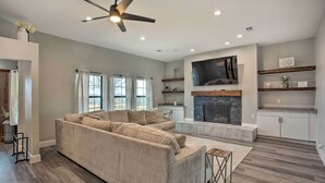 Fireplace - Modern Farmersville Home w/ Patio (Farmersville)
