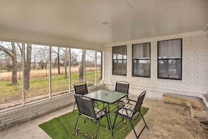 Outdoor dining - Modern Farmersville Home w/ Patio (Farmersville)