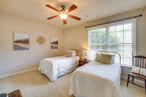 Pet-friendly Hot Springs Village Townhome w/ Patio