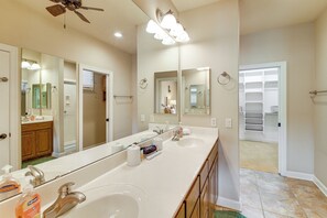 Apartment (3 Bedrooms) | Interior