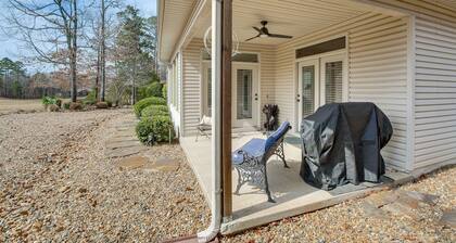 Pet-friendly Hot Springs Village Townhome w/ Patio