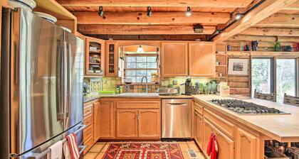 Game Room w/ Speakeasy Saloon: Accord Retreat