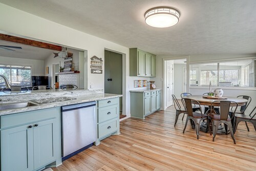 Waterfront Louisiana Home w/ Private Boat Launch!