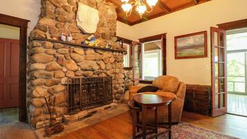 Cottage (4 Bedrooms) | Bahagian dalam