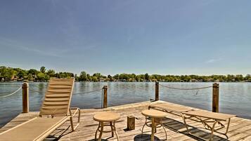Cottage (4 Bedrooms) | Front of property
