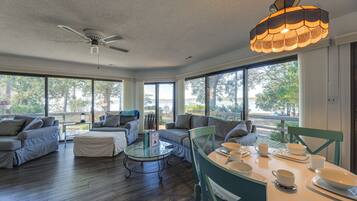 Cottage (3 Bedrooms) | Interior