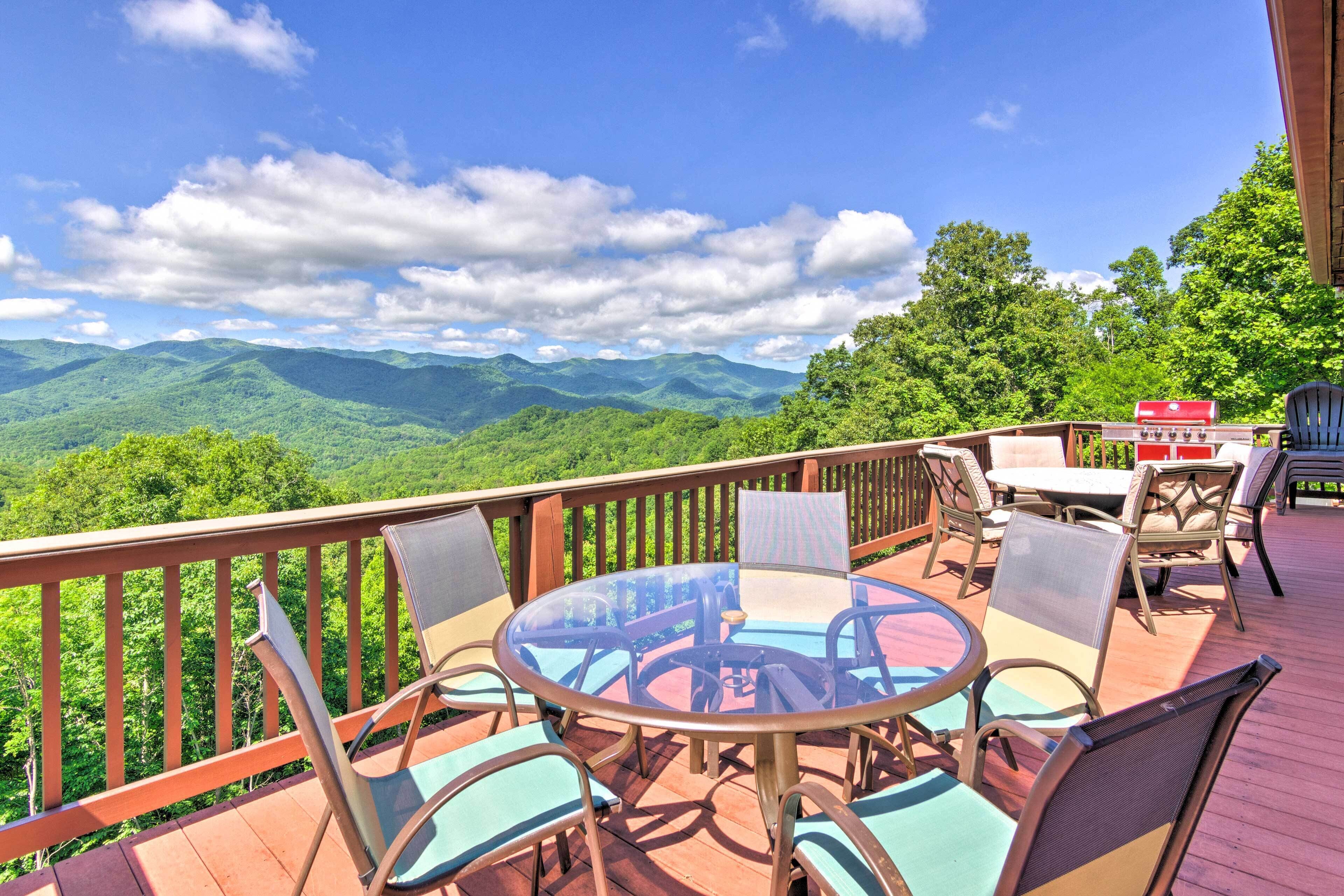 'smoky Top Summit,' 12.3 Miles to National Park!