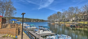 Fire Pit & Grill: Tranquil Retreat in Hot Springs