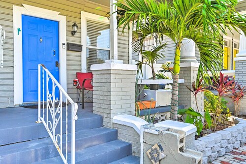 Updated Ybor City Duplex ~ 1/2 Mi to Seventh Ave!
