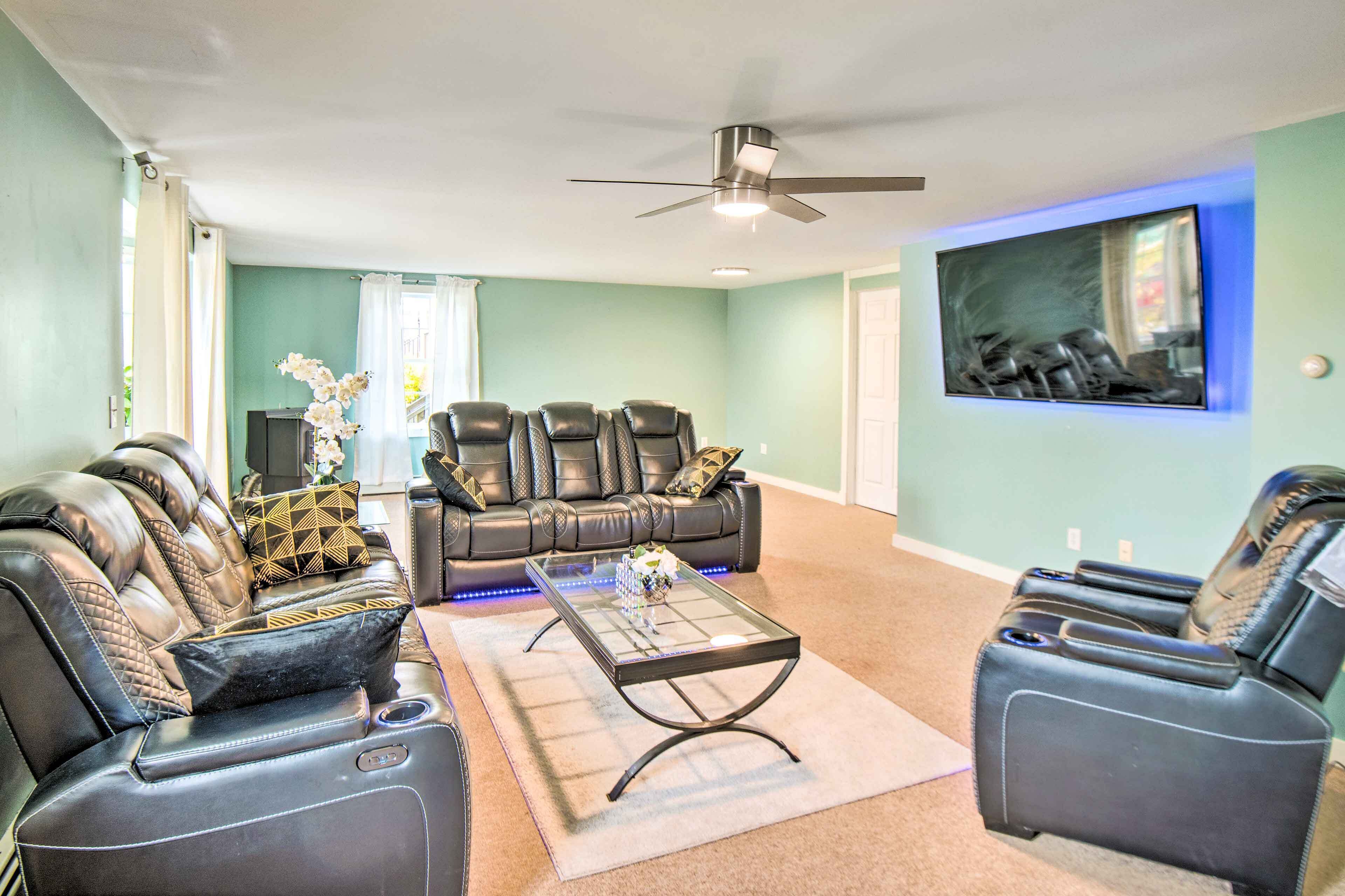 Westbrook Retreat w/ Yard ~ 8 Mi to Portland