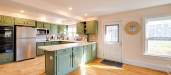 < 4 Mi to Cooperstown: Charming Historic Home!