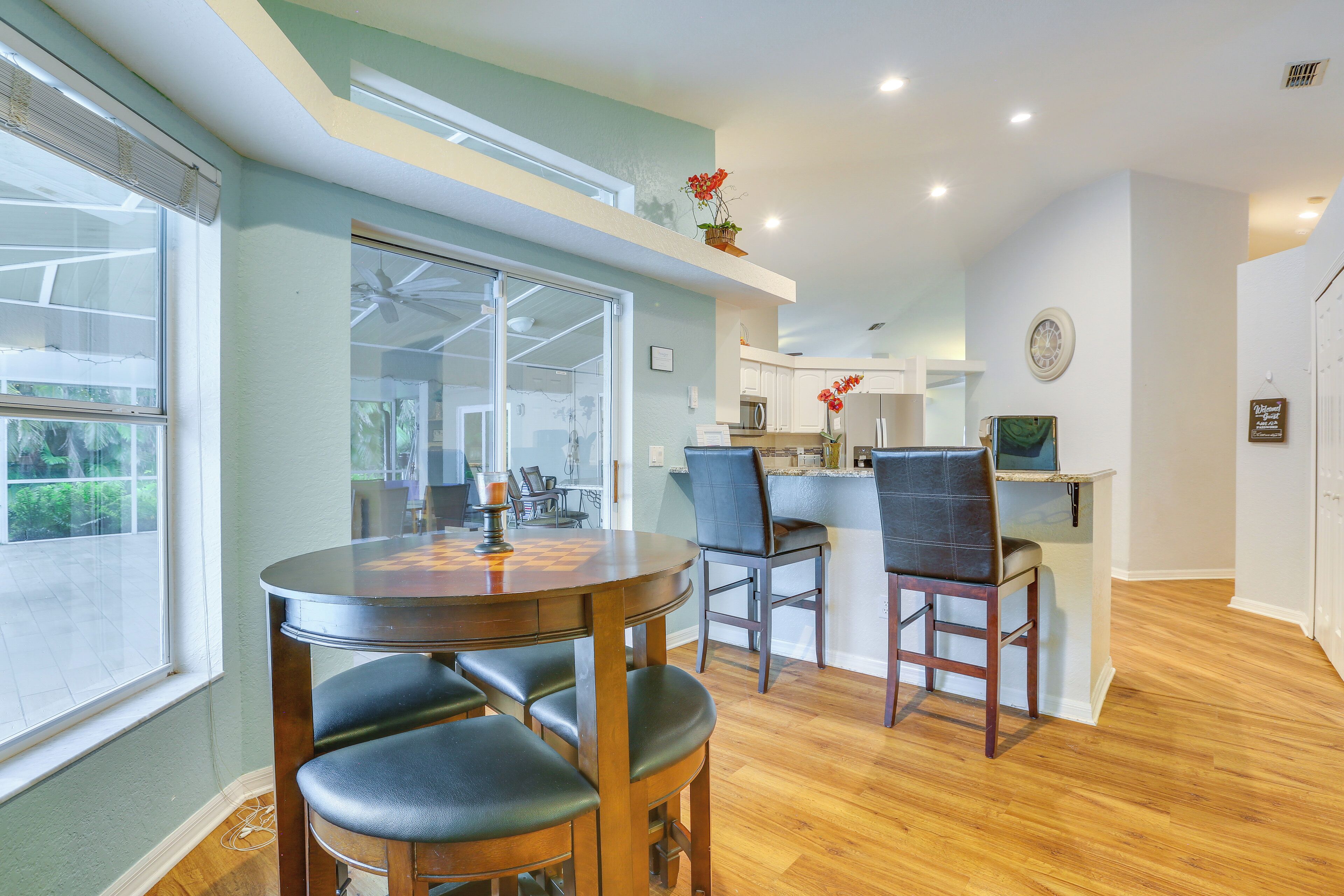 Rumah (4 Bedrooms) | Interior