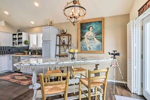 House (3 Bedrooms) | Interior - Scenic Home w/ Furnished Deck ~ 14 Mi to Denver (Henderson)