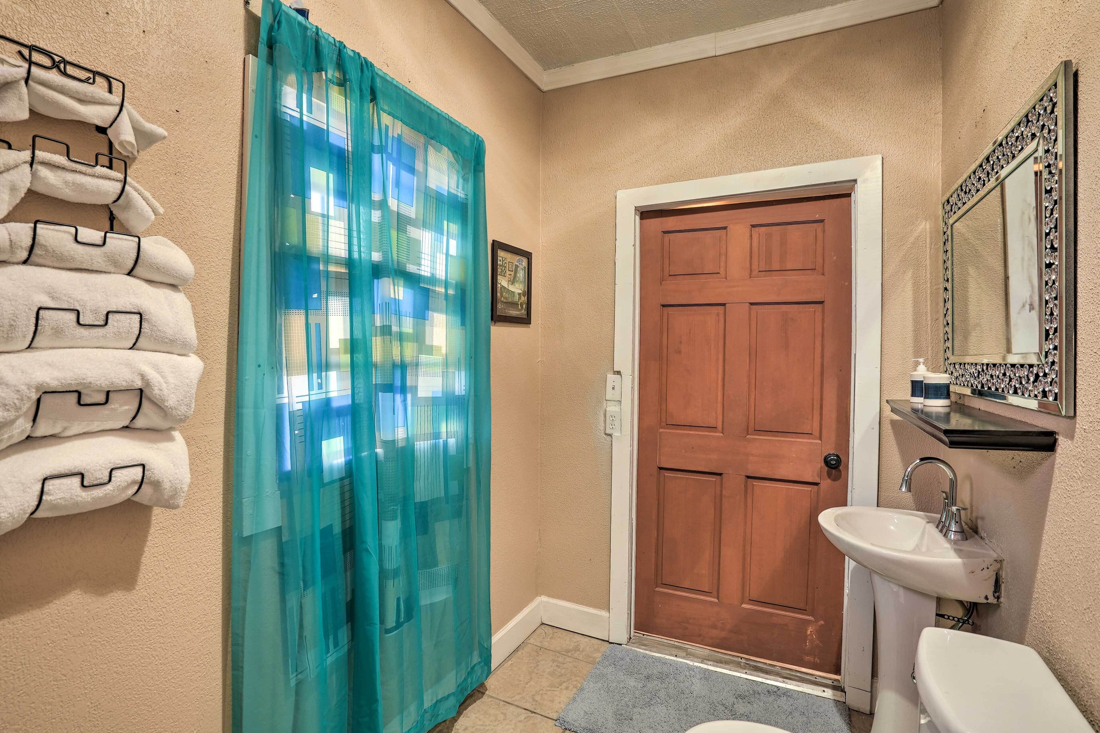 Cozy Shreveport Vacation Rental ~4 Mi to Dtwn