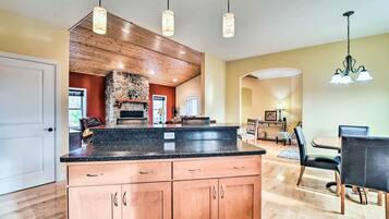 Rumah (2 Bedrooms) | Interior