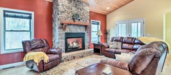 2 Mi to Dale Hollow Lake! Cozy Haven w/ King Suite
