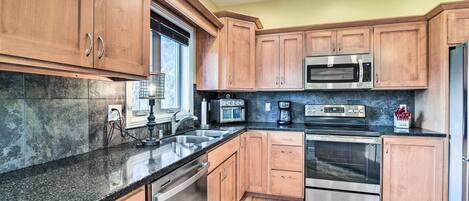 House (2 Bedrooms) | Interior