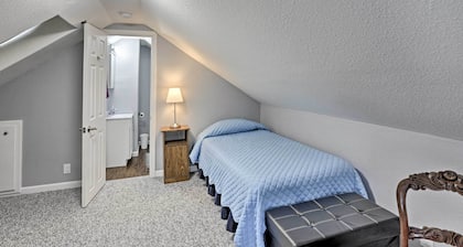 Historic Laramie Condo - 3 Blocks to Downtown & UW