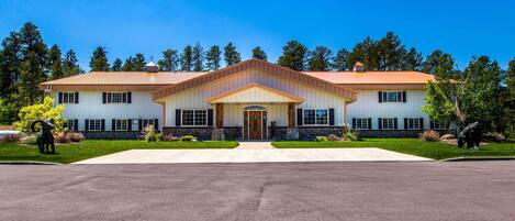 Apartment (1 Bedroom) | Front of property