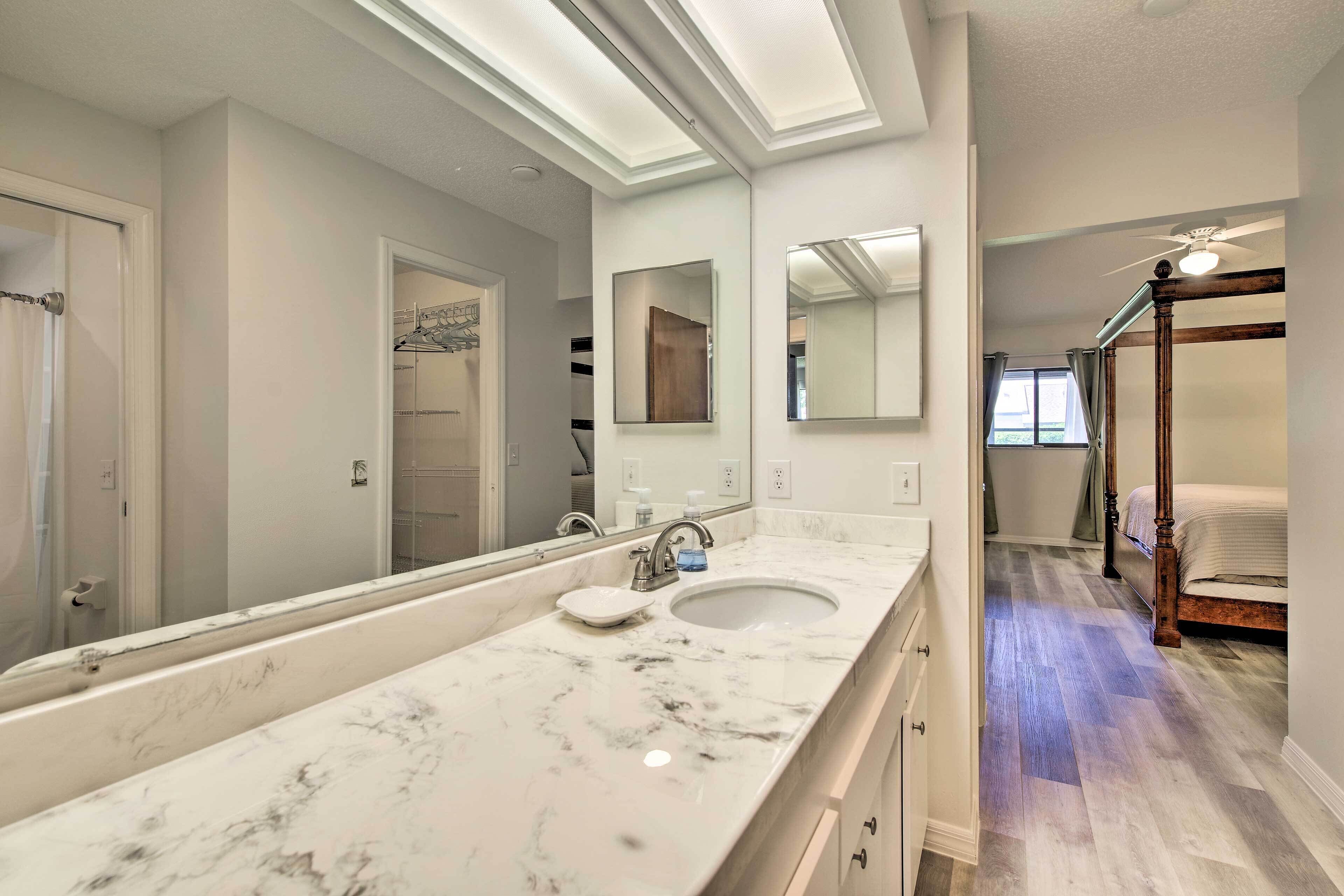 Satellite Beach Townhome < 2 Mi to Beach!