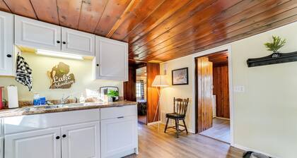 Houghton Lake Cottage - Central Location!