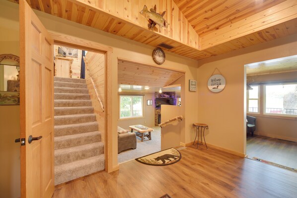 House (3 Bedrooms) | Interior - 'big Fish Bay Hideaway' - Rice Lake Home w/ Dock! (Rice Lake)