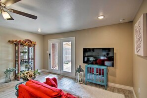 House (1 Bedroom) | Interior - Walk to Texas Tech! Cozy Lubbock Gem w/ Patio (Lubbock)