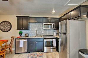 House (1 Bedroom) | Interior - Walk to Texas Tech! Cozy Lubbock Gem w/ Patio (Lubbock)