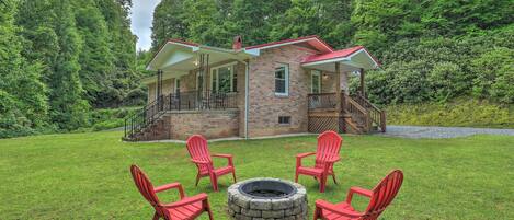 House (3 Bedrooms) | Front of property