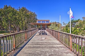 Apartment (2 Bedrooms) | Interior - Beachfront Pajaro Dunes Condo w/ Bay Views! (Watsonville)