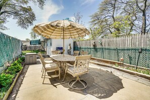 House (1 Bedroom) | Interior