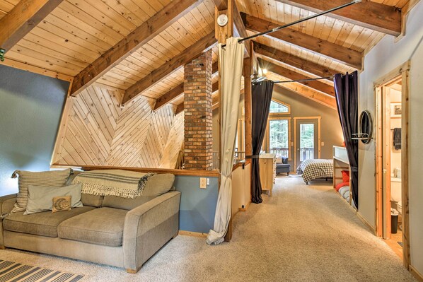 House (1 Bedroom) | Interior - Mountain Chalet w/ Hot Tub by Cle Elum Lake! (Cle Elum)