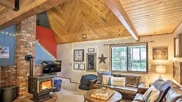 House (1 Bedroom) | Interior