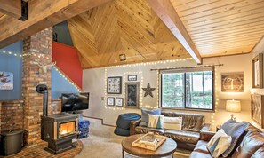 House (1 Bedroom) | Interior
