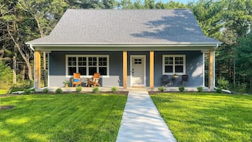 Cottage (2 Bedrooms) | Interior