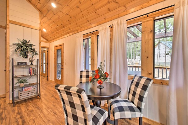 House (1 Bedroom) | Interior