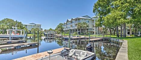 Marina/club náutico