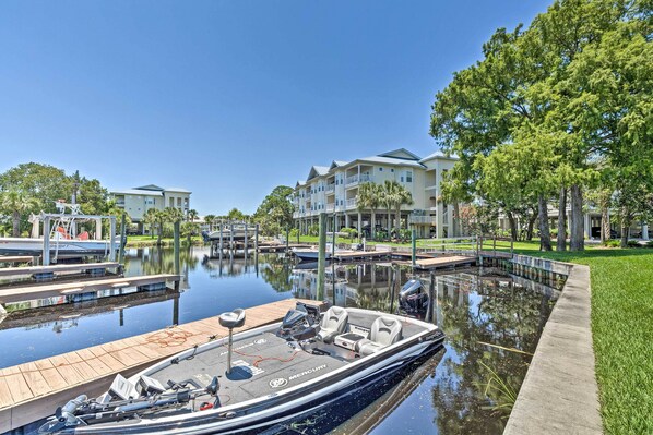 Marina - Fisherman's Paradise w/ Pool on Suwannee River (Suwannee)