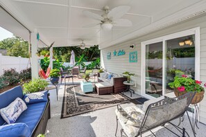 House (3 Bedrooms) | Front of property