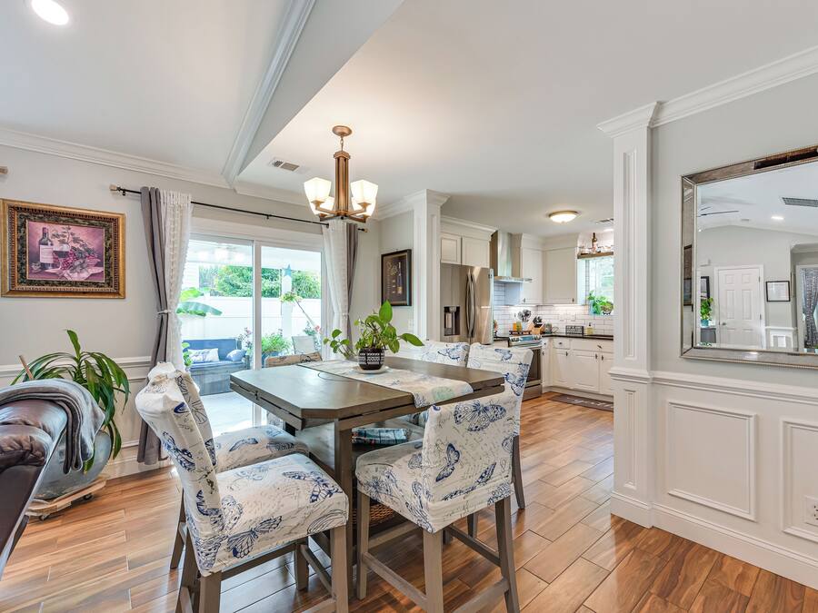 House (3 Bedrooms) | Interior