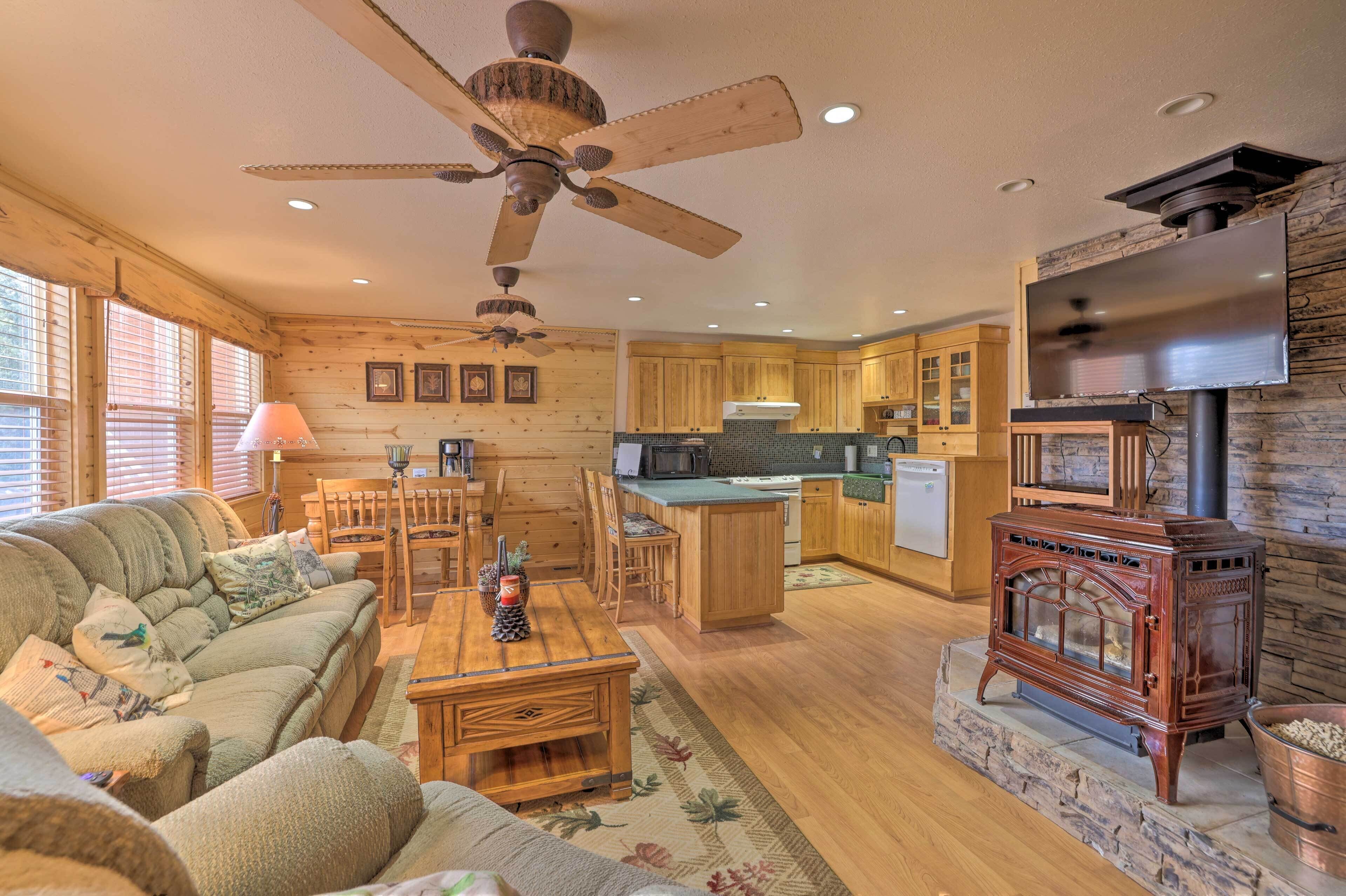 House (3 Bedrooms) | Front of property