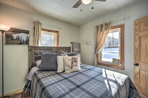 House (2 Bedrooms) | 2 bedrooms, iron/ironing board, bed sheets - Family Home - Walk to Town & Balsam Lake! (Balsam Lake)