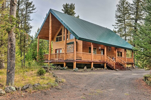 House (3 Bedrooms) | Front of property